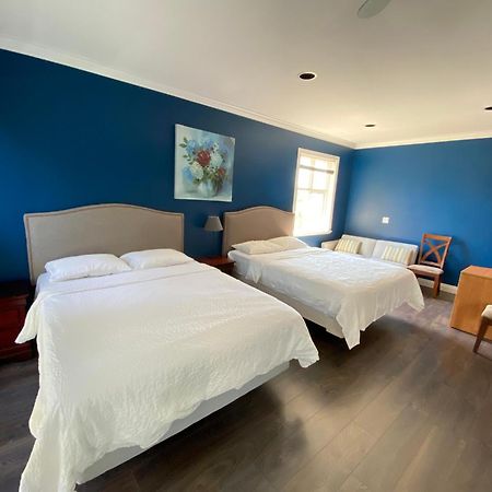 Vancouver Airport Blueberry Manor Ричмонд Екстер'єр фото